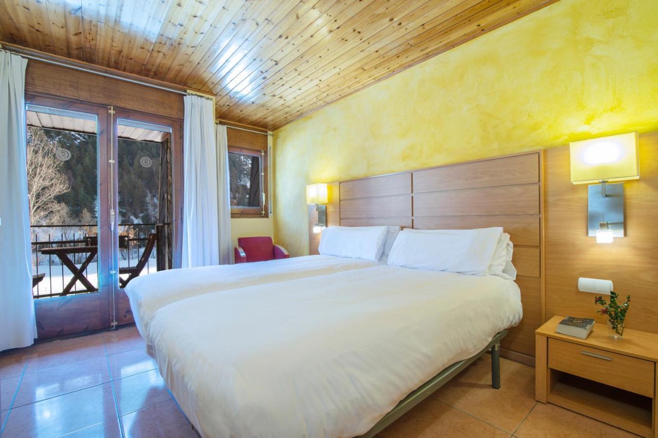Pierre & Vacances Aparthotel La Tulipa Ordino Bagian luar foto
