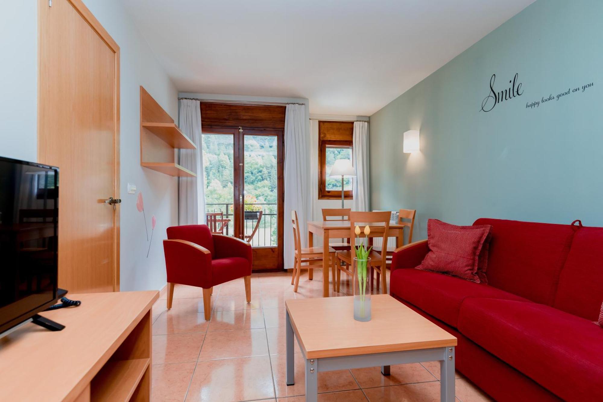 Pierre & Vacances Aparthotel La Tulipa Ordino Bagian luar foto